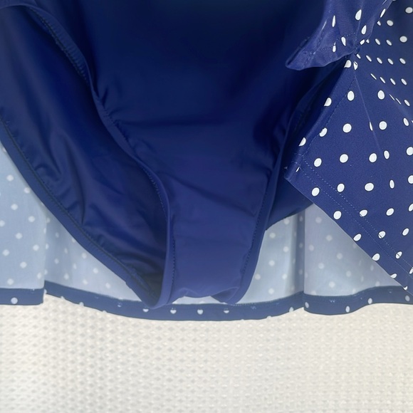 Talbots x Miraclesuit Vented Swim Skirt Bottom Bathing Suit Polka Dots NWT Sz 16 - Picture 4 of 11